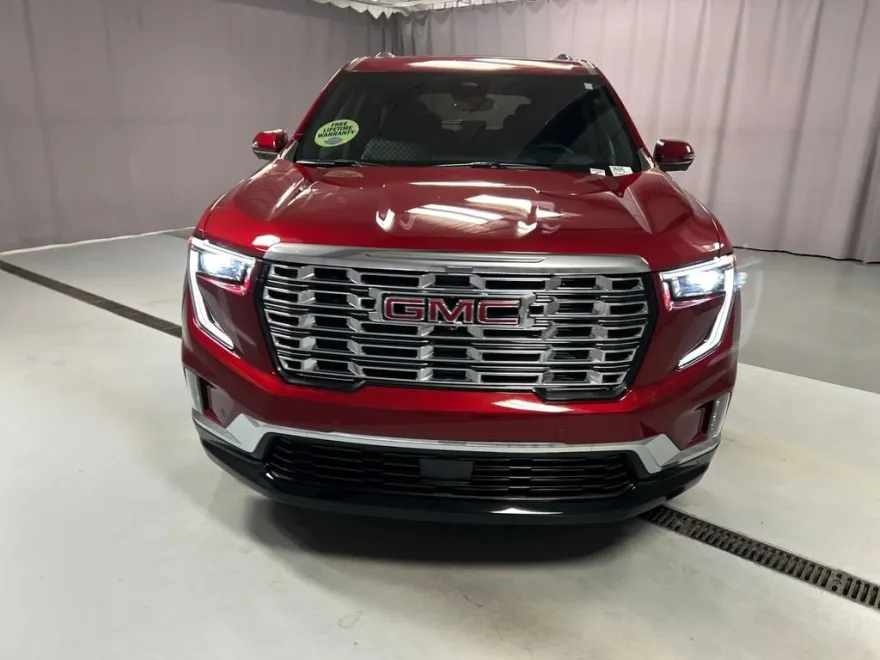 2025 Gmc Acadia Denali photo 1
