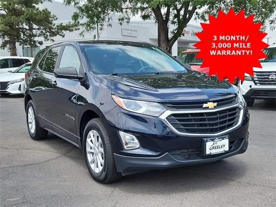 2021 Chevrolet Equinox LS photo 1