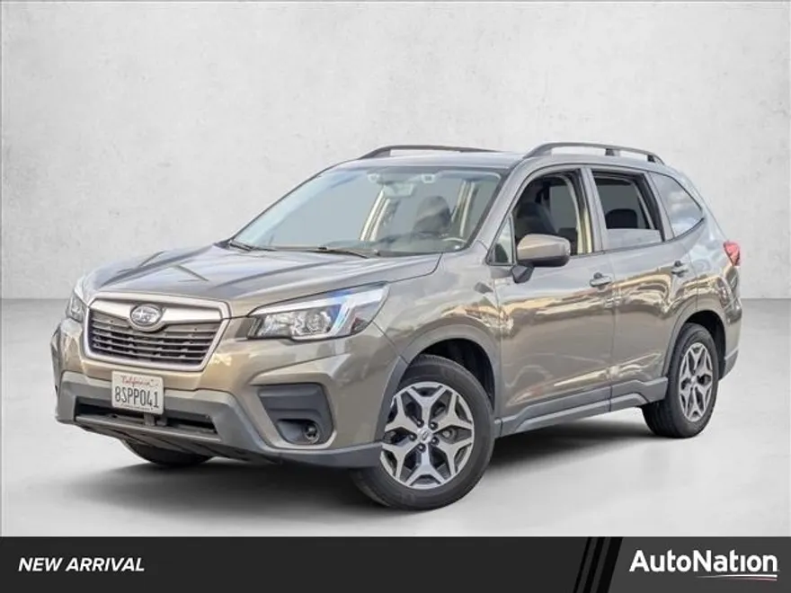 2020 Subaru Forester Premium photo 1
