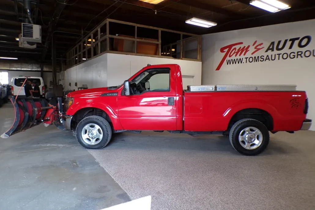 2011 Ford F-250 XL photo 1