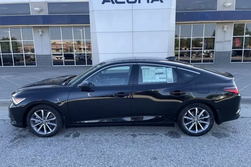 2025 Acura Integra Base photo 1