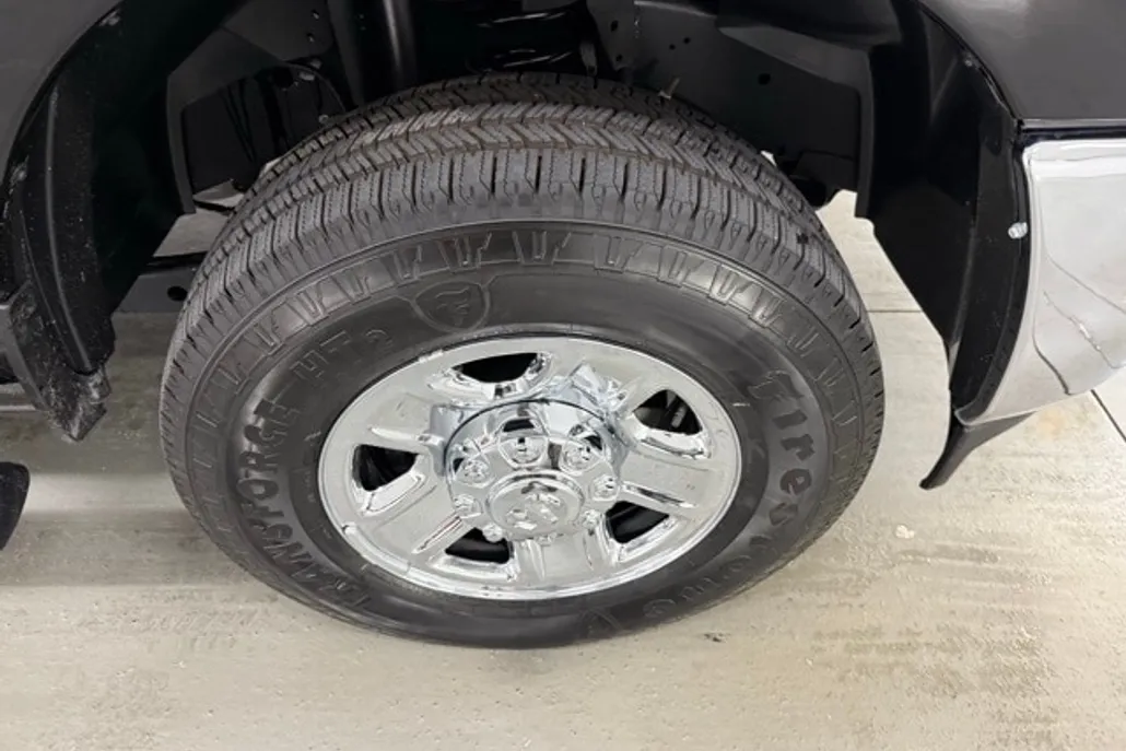 2025 Ram 2500 Tradesman photo 1