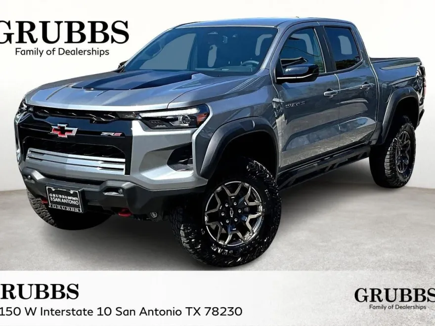 2024 Chevrolet Colorado ZR2 photo 1