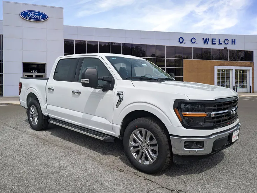 2025 Ford F-150 XLT photo 1
