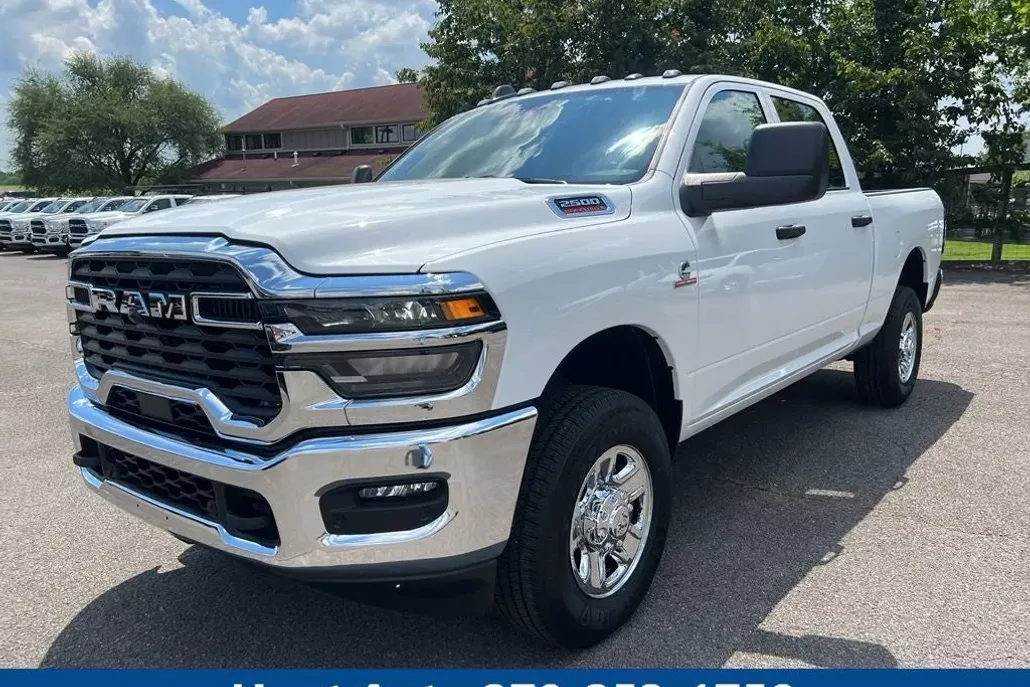 2025 Ram 2500 Tradesman photo 1