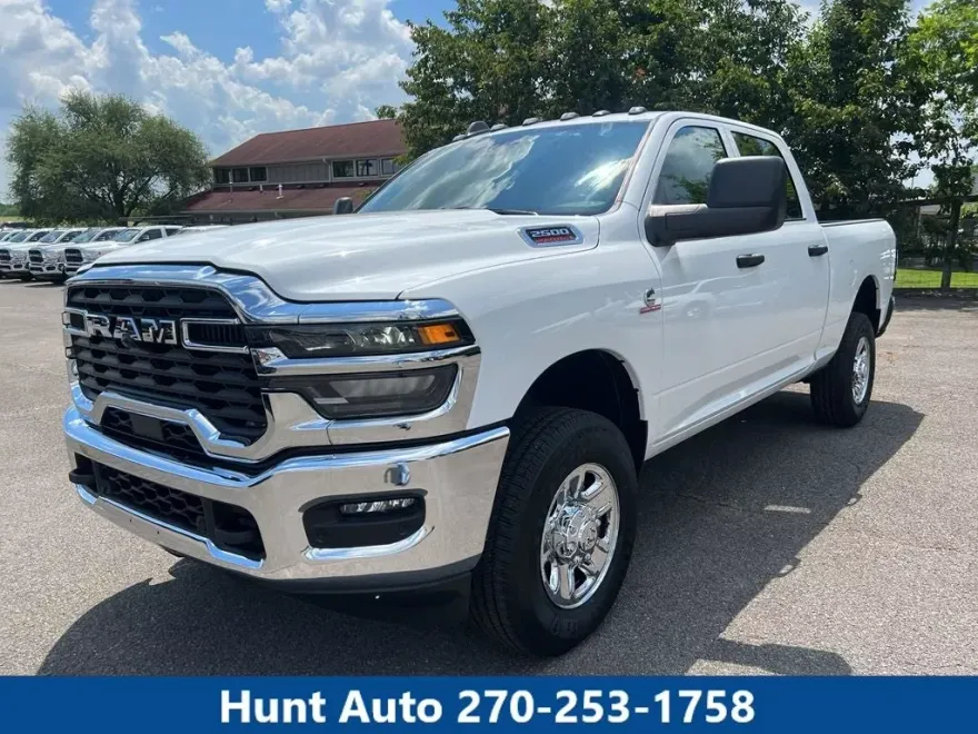 2025 Ram 2500 Tradesman photo 1