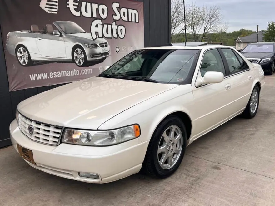 2002 Cadillac Seville STS photo 1