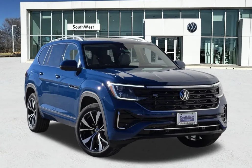2025 Volkswagen Atlas SEL Premium R-Line photo 1