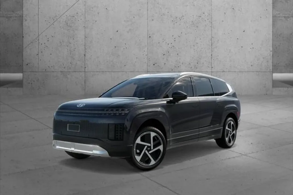 2026 Hyundai Ioniq Limited photo 1
