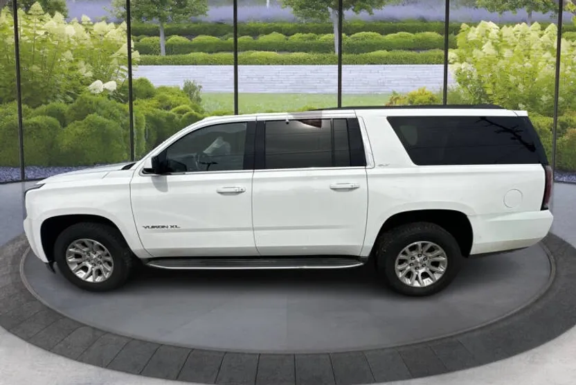 2015 Gmc Yukon XL SLT photo 1