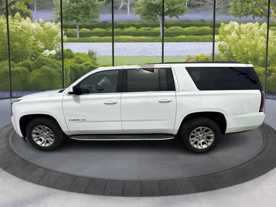 2015 Gmc Yukon XL SLT photo 1