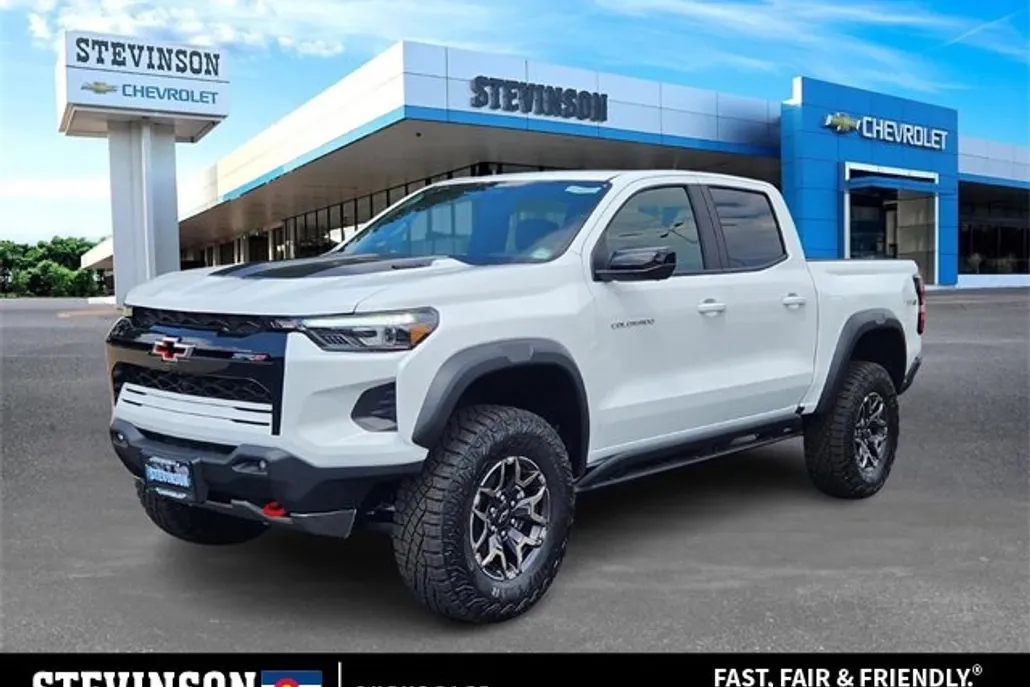 2026 Chevrolet Colorado ZR2 photo 1