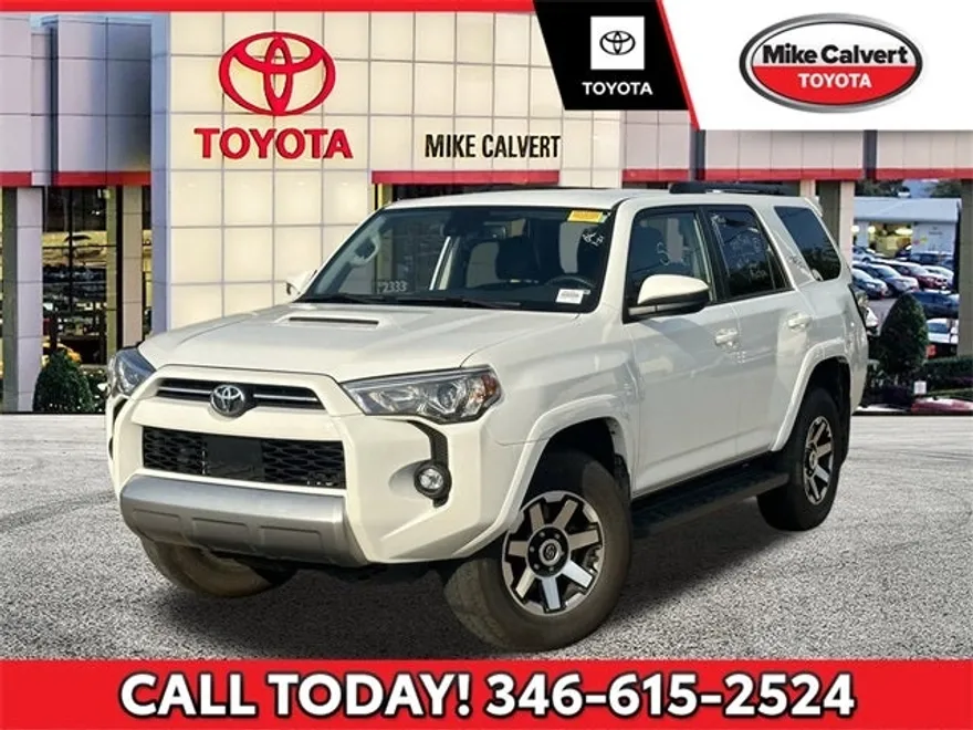 2024 Toyota 4Runner TRD Off-Road photo 1