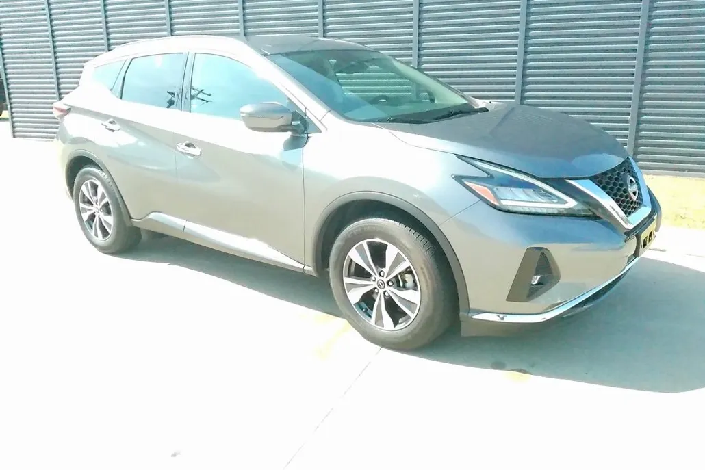 2023 Nissan Murano SV photo 1