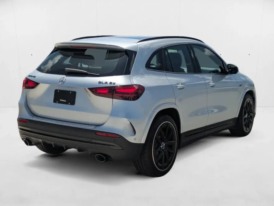 2026 Mercedes Benz GLA AMG 35 4MATIC photo 1