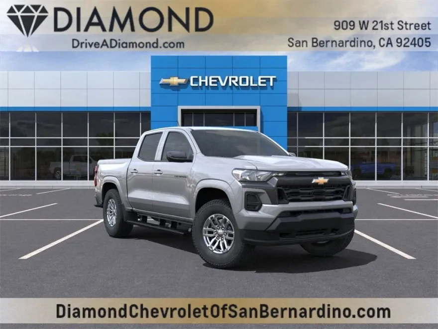 2025 Chevrolet Colorado Work Truck LT photo 1