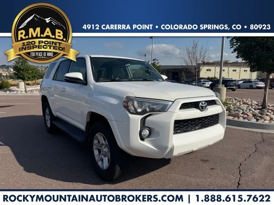 2018 Toyota 4Runner SR5 photo 1
