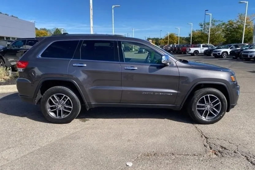 2018 Jeep Grand Cherokee Limited photo 1
