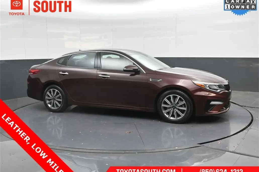 2019 Kia Optima EX Turbo photo 1