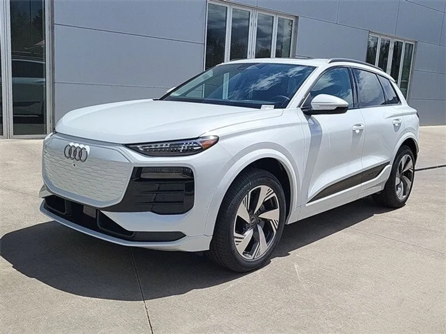 2025 Audi Q6 E-tron Premium Plus photo 1