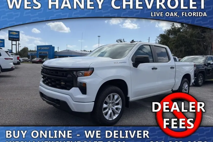 2023 Chevrolet Silverado 1500 Custom photo 1