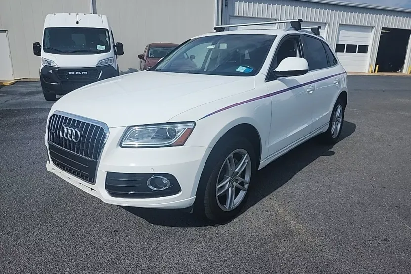 2017 Audi Q5 2.0T Premium photo 1