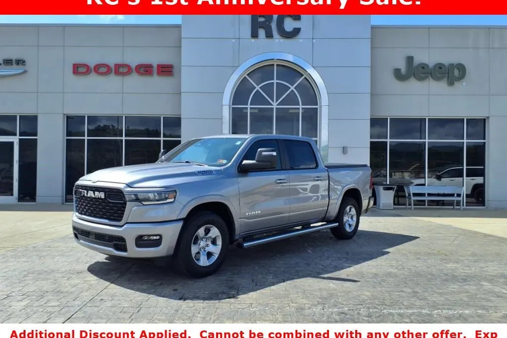 2025 Ram 1500 Big Horn photo 1