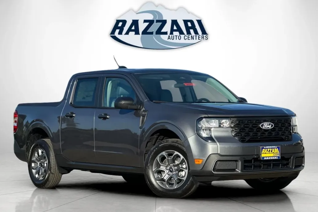 2025 Ford Maverick XLT photo 1
