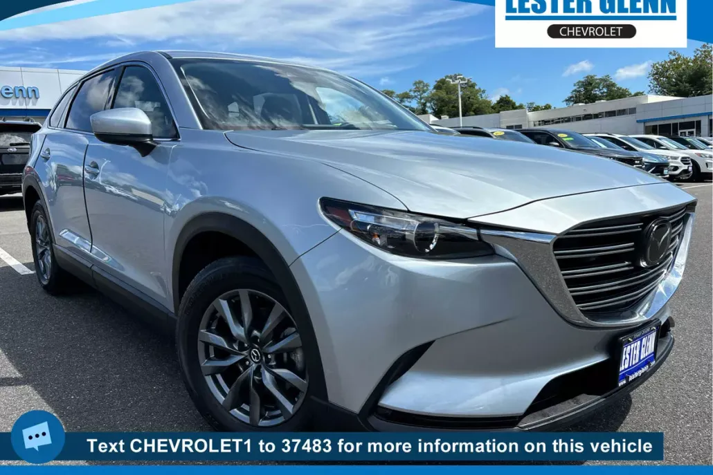 2023 Mazda CX-9 Touring photo 1