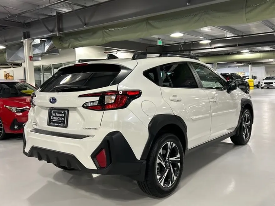 2025 Subaru Crosstrek Premium photo 1