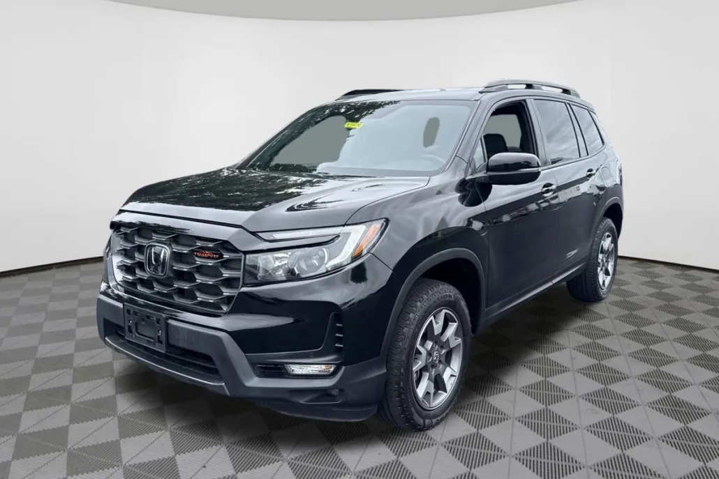 2022 Honda Passport TrailSport photo 1