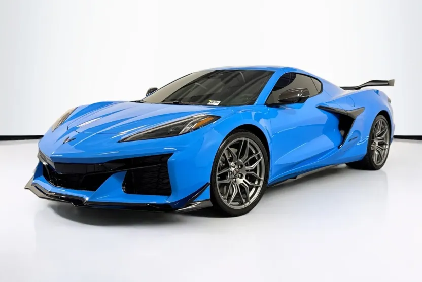 2025 Chevrolet Corvette Z06 3LZ photo 1
