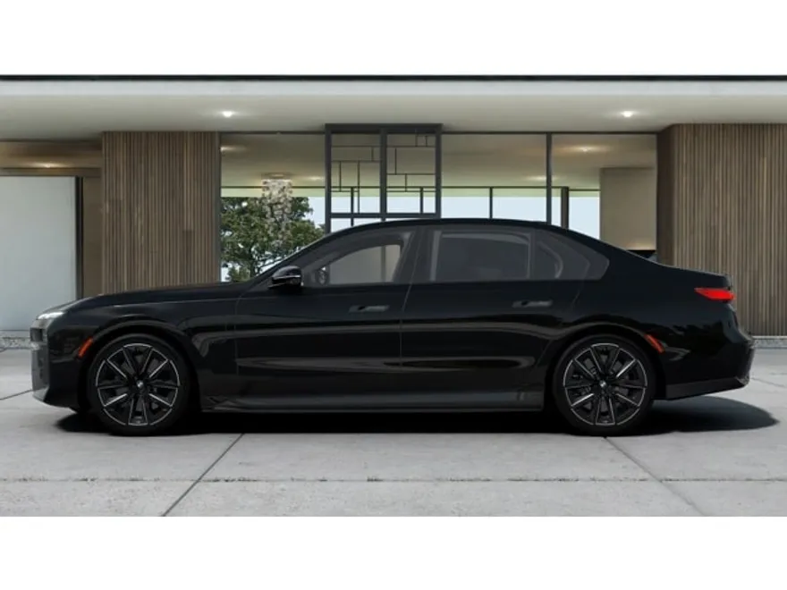 2026 Bmw 750e photo 1