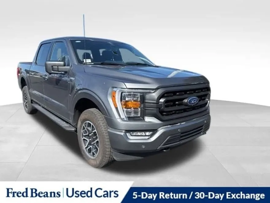 2023 Ford F-150 XLT photo 1