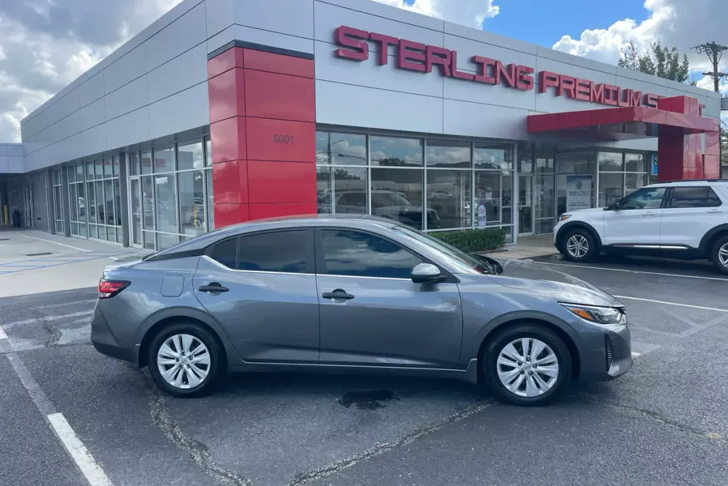 2024 Nissan Sentra S photo 1