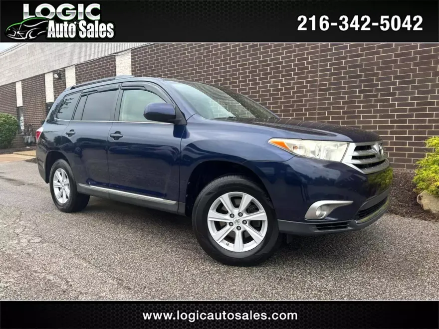 2013 Toyota Highlander SE photo 1