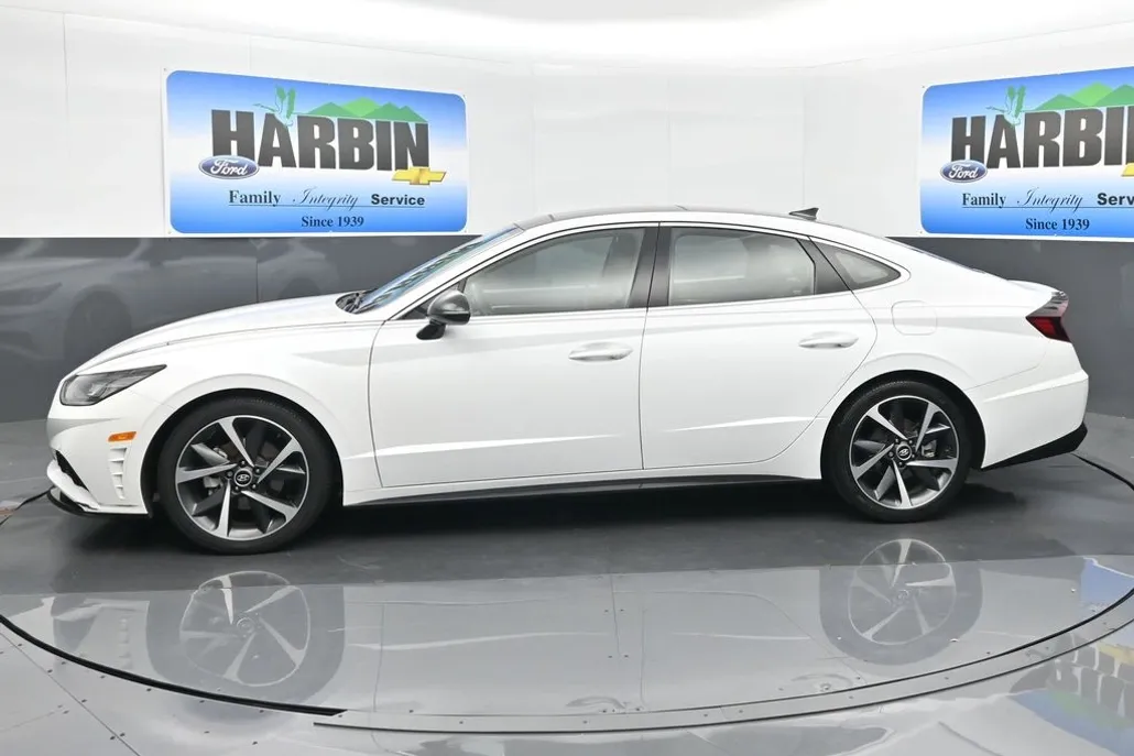 2021 Hyundai Sonata SEL Plus photo 1
