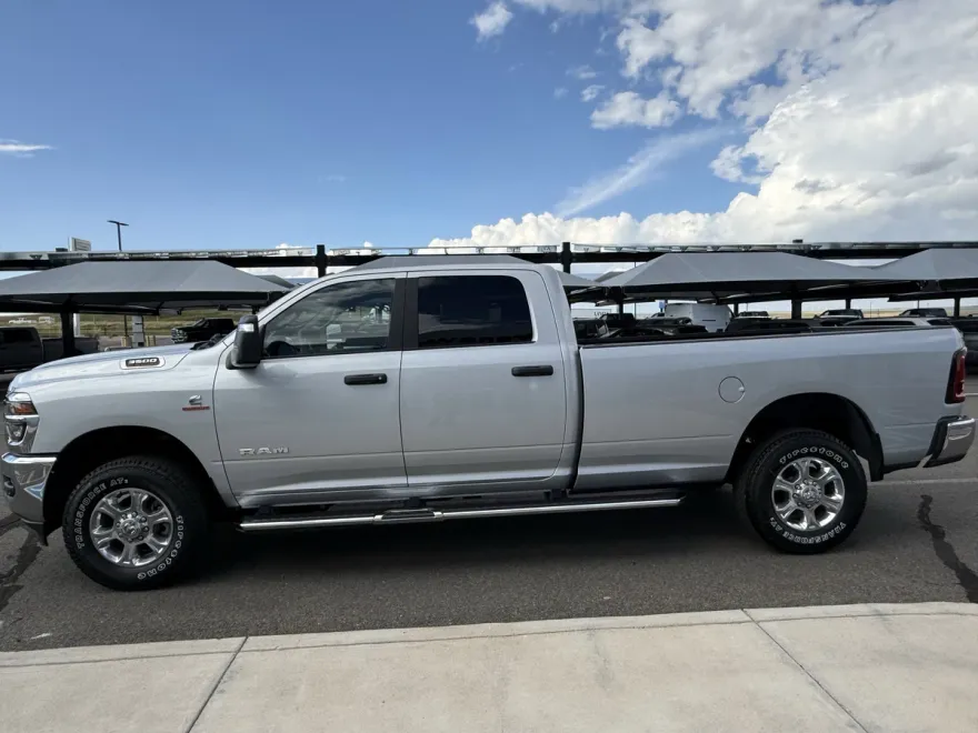 2025 Ram 3500 Big Horn photo 1