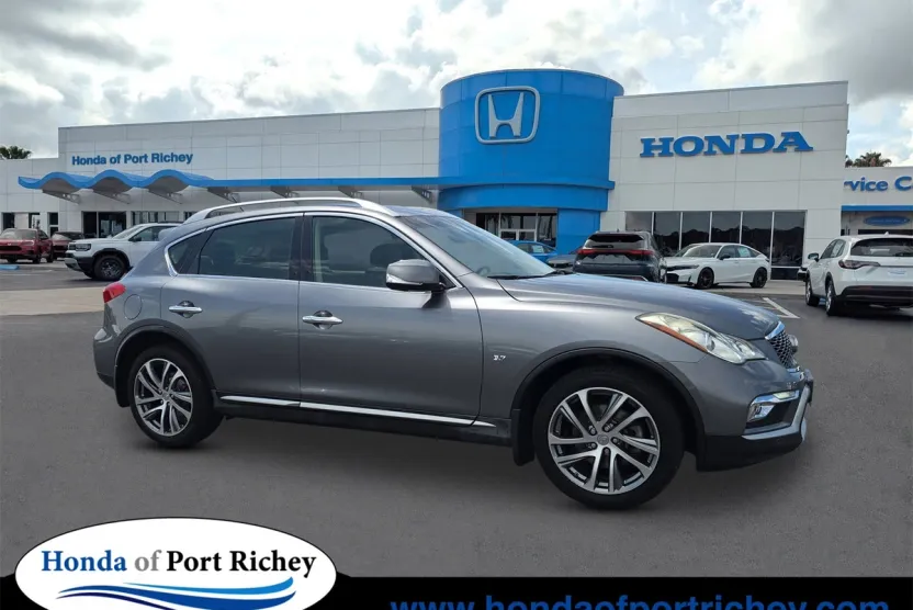 2017 Infiniti QX50 Base photo 1