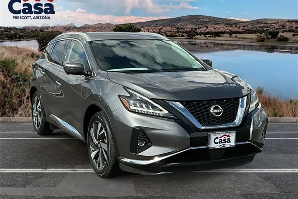 2023 Nissan Murano SL photo 1