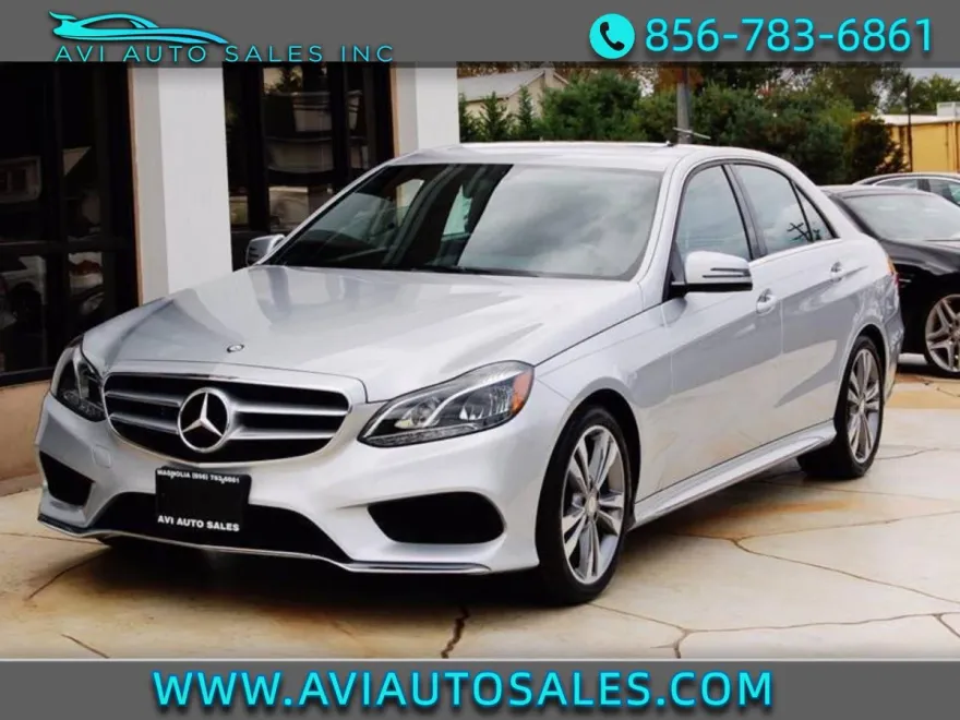 2016 Mercedes Benz E Sport 4MATIC Sedan photo 1