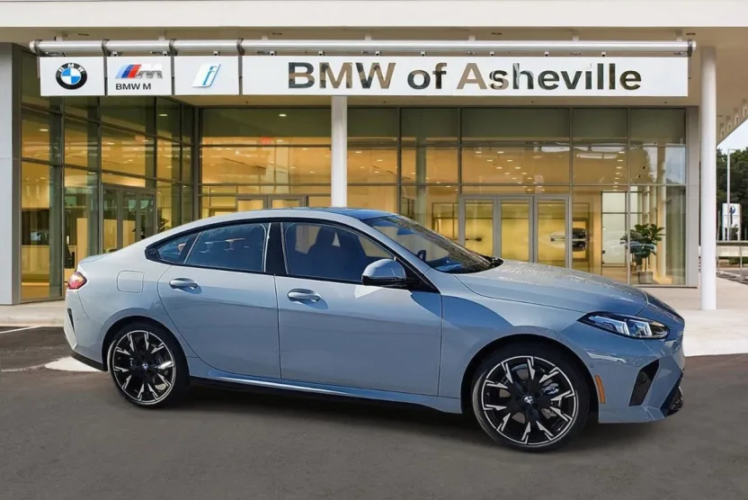 2025 Bmw 228i Coupe photo 1
