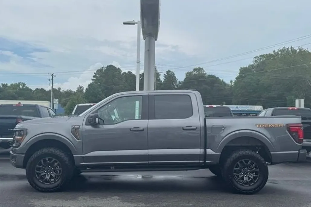 2025 Ford F-150 Tremor photo 1