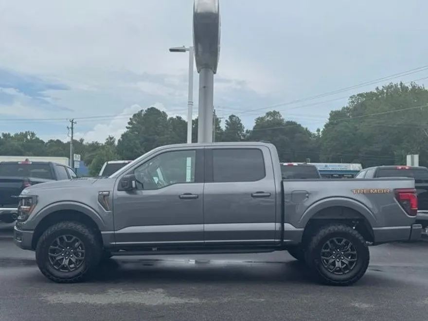 2025 Ford F-150 Tremor photo 1