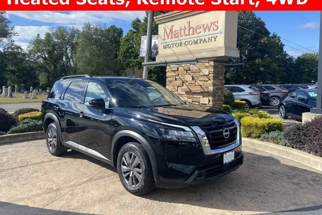 2024 Nissan Pathfinder SV photo 1