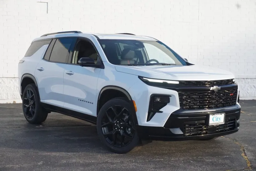 2026 Chevrolet Traverse RS photo 1
