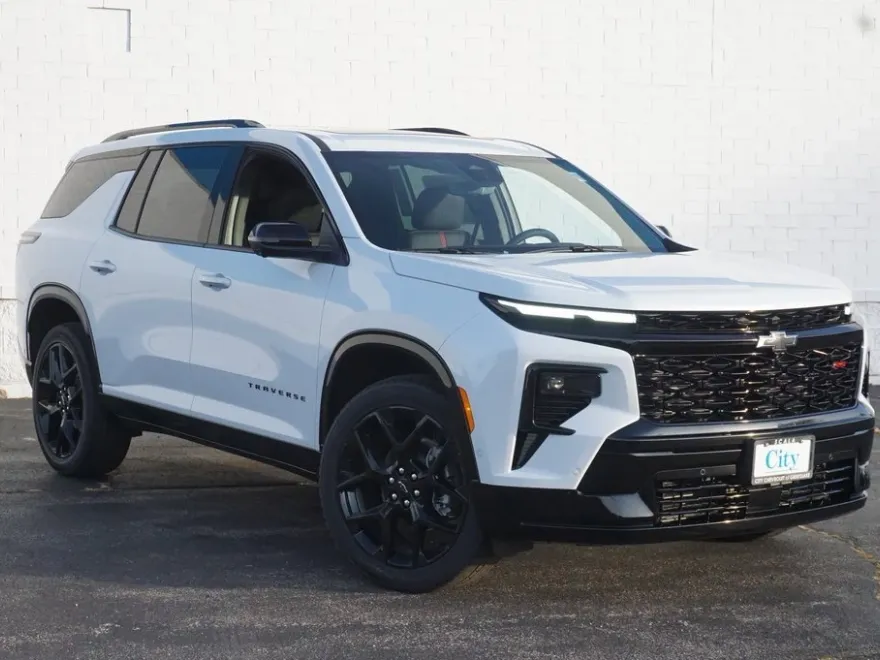 2026 Chevrolet Traverse RS photo 1