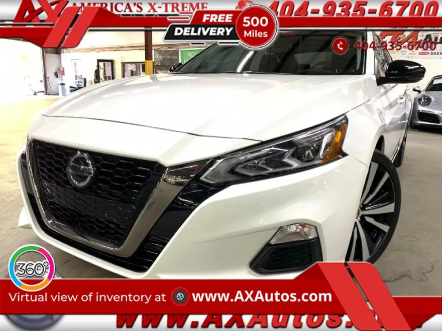 2021 Nissan Altima SR photo 1