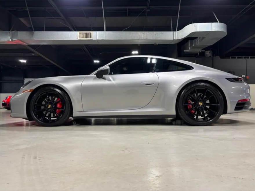 2021 Porsche 911 4S 4 GTS photo 1