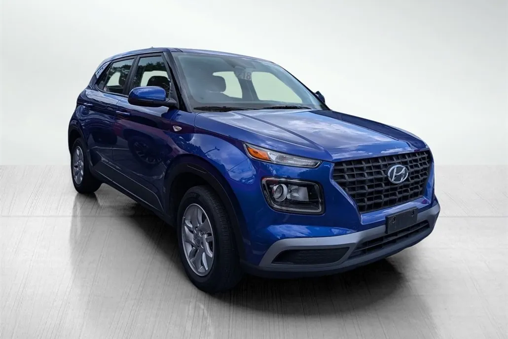 2024 Hyundai Venue SE photo 1